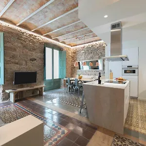  Apartamento Bravissimo Mercaders, Beautiful 3 Bedroom España